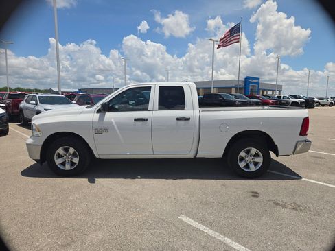 Used 2022 RAM 1500 Tradesman w/ Chrome Plus Package RWD image 6