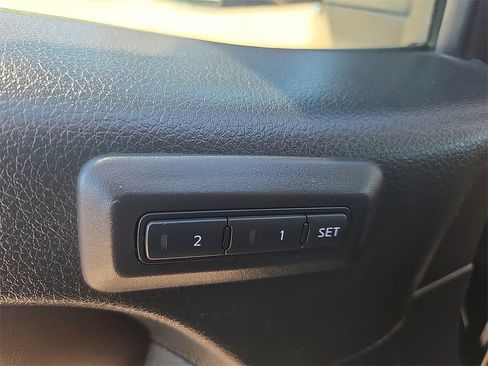 Used 2018 Nissan Titan Platinum Reserve w/ Platinum Utility Package image 13