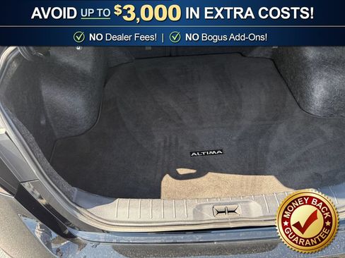 Used 2025 Nissan Altima 2.5 SV FWD image 24