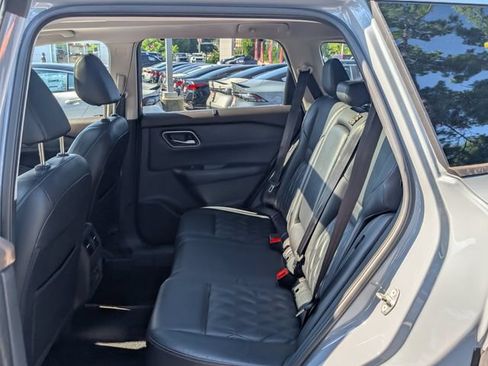 Used 2021 Nissan Rogue Platinum AWD/4WD image 15