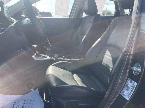 Used 2018 MAZDA CX-3 Touring w/ Preferred Equipment Package FWD image 29