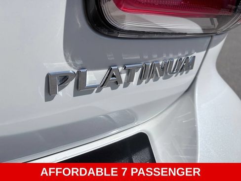 Used 2017 Nissan Armada Platinum AWD/4WD image 28