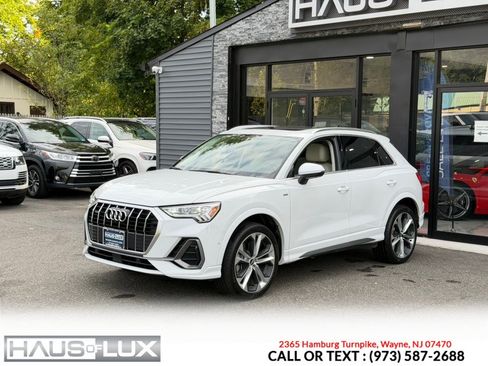 Used 2021 Audi Q3 2.0T Premium Plus w/ Premium Plus Package AWD/4WD image 5