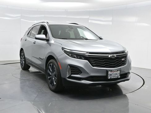 Used 2024 Chevrolet Equinox RS image 56