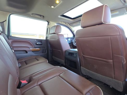 Used 2016 Chevrolet Silverado 2500 High Country w/ Duramax Plus Package AWD/4WD image 27