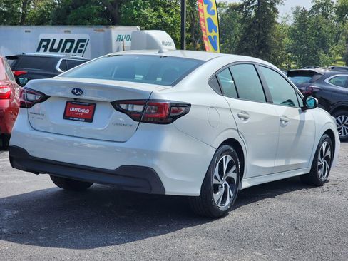 Used 2024 Subaru Legacy Premium image 5