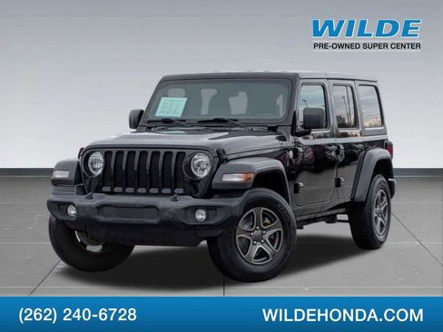 Used 2018 Jeep Wrangler Unlimited Sport S AWD/4WD image 2