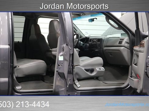 Used 2003 Ford F350 Lariat image 41