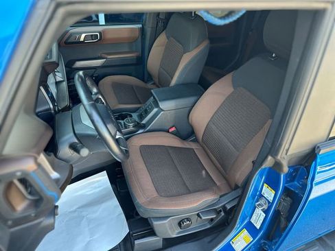 Used 2022 Ford Bronco Outer Banks AWD/4WD image 12