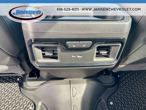 Used 2024 GMC Sierra 1500 AT4 w/ Technology Package image 20