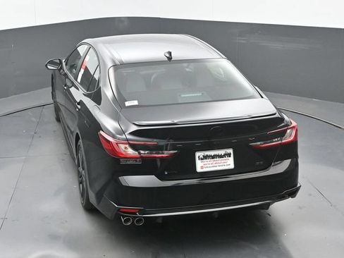 New 2026 Toyota Camry Hybrid FWD image 29