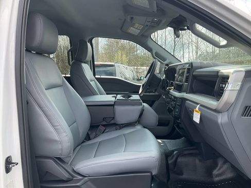 New 2026 Ford F250 XL AWD/4WD image 12