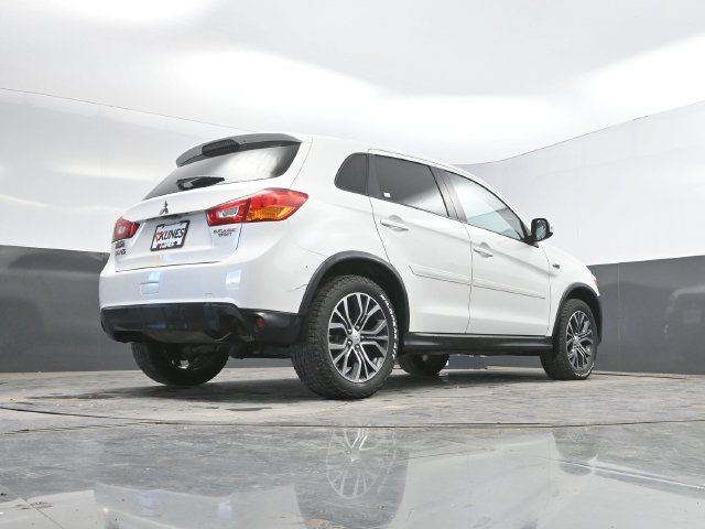 Used 2017 Mitsubishi Outlander Sport AWD image 39