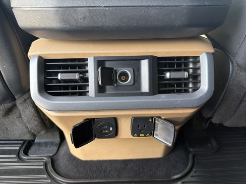 Used 2023 Ford F150 Lariat w/ Trailer Tow Package AWD/4WD image 22