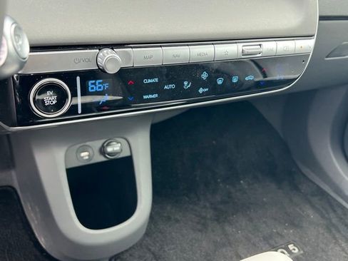 Used 2024 Hyundai Ioniq 5 SE AWD/4WD image 16