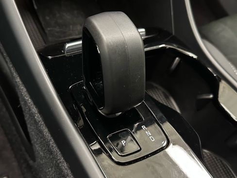 Used 2023 Volvo C40 P8 Recharge Plus image 29