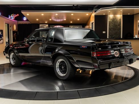 Used 1987 Buick Regal Coupe RWD image 17