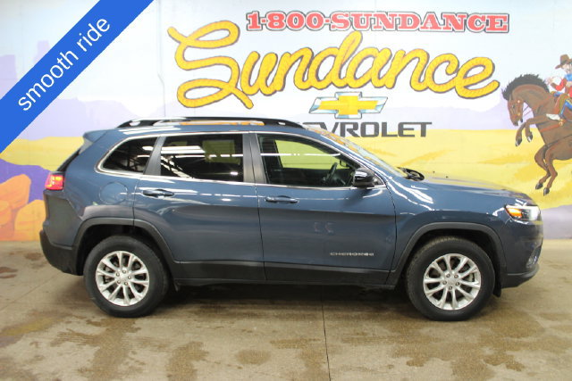 Used 2022 Jeep Cherokee Latitude w/ Comfort Safety Group AWD/4WD image 1