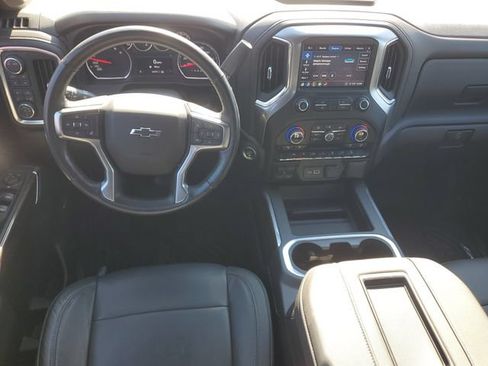 Certified 2020 Chevrolet Silverado 1500 RST AWD/4WD image 11