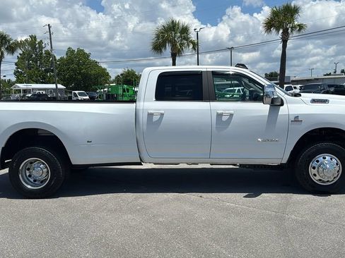 Used 2025 RAM 3500 Laramie AWD/4WD image 7