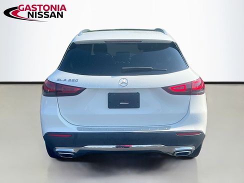 Used 2023 Mercedes-Benz GLA 250 w/ Premium Package image 7
