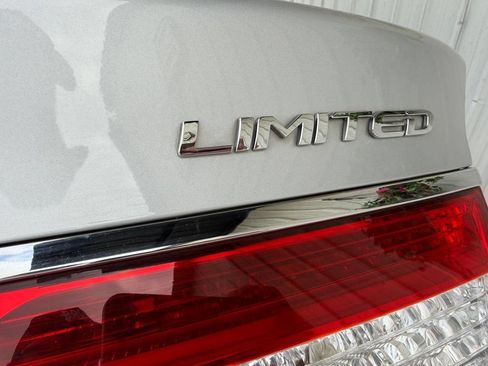 Used 2014 Hyundai Azera Limited w/ Option Group 02 image 34