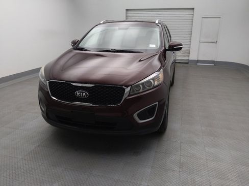 Used 2018 Kia Sorento LX image 15