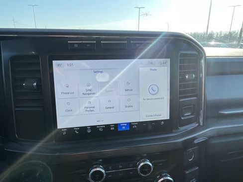 Used 2024 Ford F350 Lariat image 19