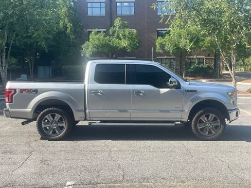 Used 2016 Ford F150 XLT w/ Equipment Group 302A Luxury AWD/4WD image 4