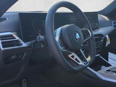 Used 2026 BMW 330i Sedan w/ M Sport Package RWD image 9