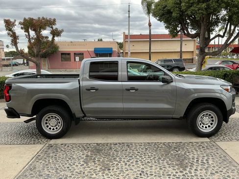 Used 2023 Chevrolet Colorado W/T RWD image 4