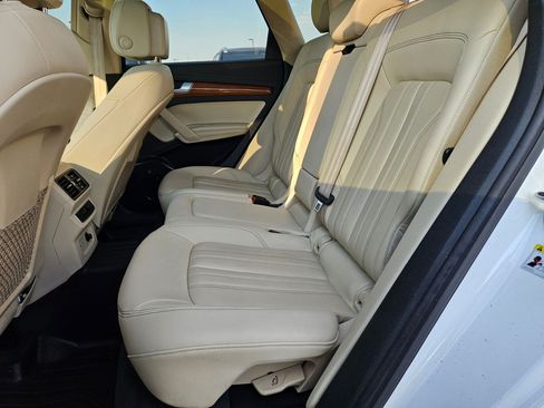 Used 2022 Audi Q5 2.0T Premium Plus AWD/4WD image 29