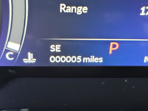 New 2025 Acura RDX SH-AWD image 21