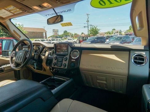 Used 2016 Ford F250 Lariat w/ Snow Plow Prep Package AWD/4WD image 15