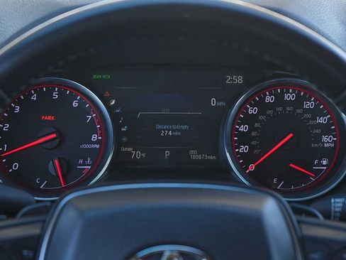 Used 2020 Toyota Camry XSE image 21