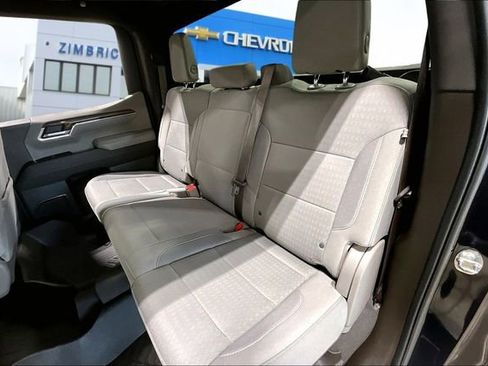 Certified 2024 Chevrolet Silverado 1500 LT w/ Z71 Off-Road Package image 21