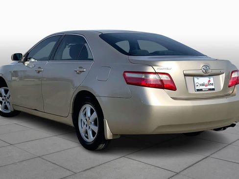 Used 2007 Toyota Camry LE image 12