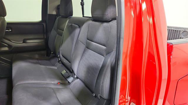 Used 2022 Nissan Frontier SV RWD image 21