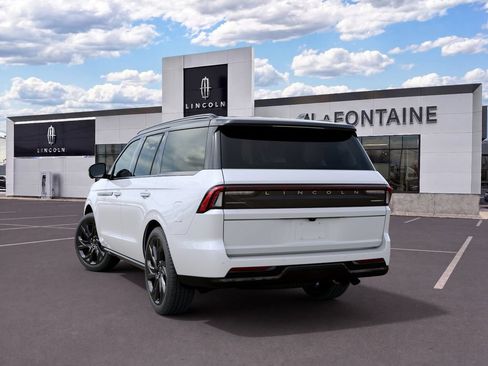New 2027 Lincoln Navigator Black Label AWD/4WD image 8