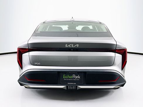 Used 2025 Kia K4 LXS image 7