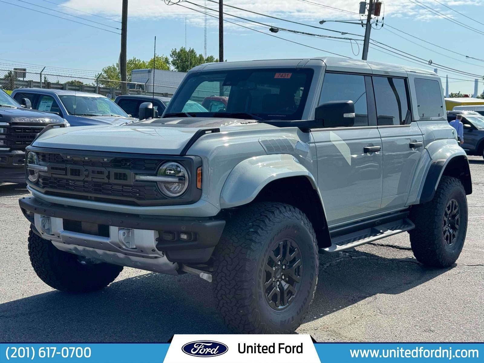 Used 2024 Ford Bronco Raptor w/ Interior Carbon Fiber Pack 6 AWD/4WD image 2