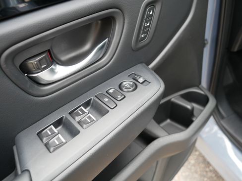 Used 2023 Honda Pilot Touring image 19