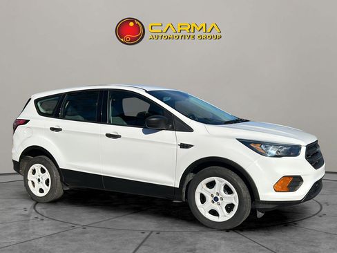 Used 2018 Ford Escape S image 10