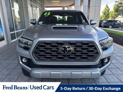 Used 2023 Toyota Tacoma TRD Sport w/ TRD Premium Sport Package AWD/4WD image 16