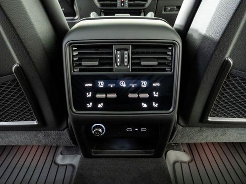 New 2026 Porsche Cayenne AWD/4WD image 21
