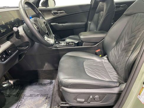 Used 2024 Kia Sportage X-Line w/ X-Line Premium Package AWD/4WD image 16