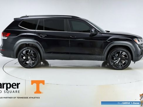 Used 2023 Volkswagen Atlas SE w/ Black Wheel Package FWD image 48