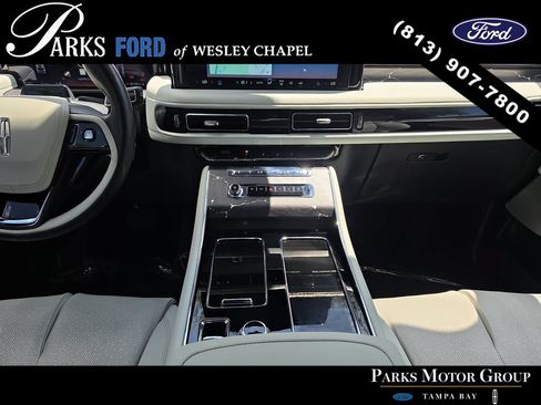 Used 2025 Lincoln Aviator Black Label w/ Black Label Special Edition AWD/4WD image 14