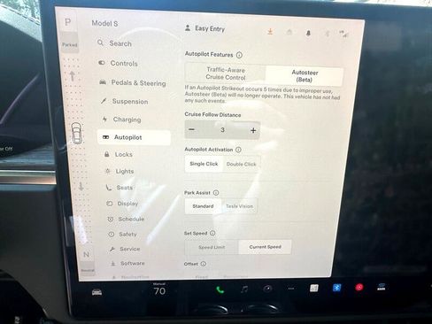 Used 2022 Tesla Model S AWD image 32