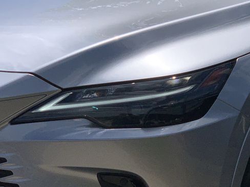 Used 2025 Lexus RX 350 Premium Plus FWD image 6